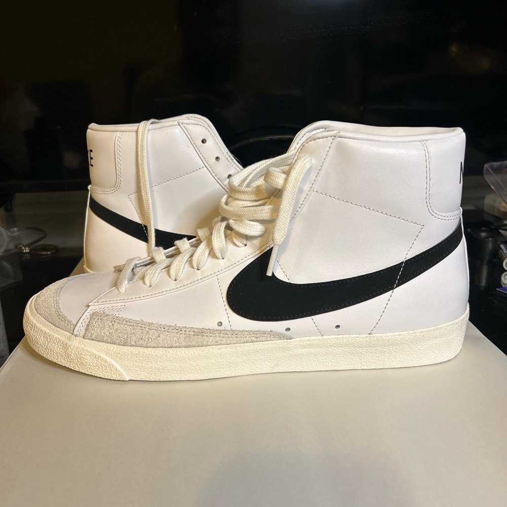 Nike Blazer Mid 77 Vintage White Black Size 13